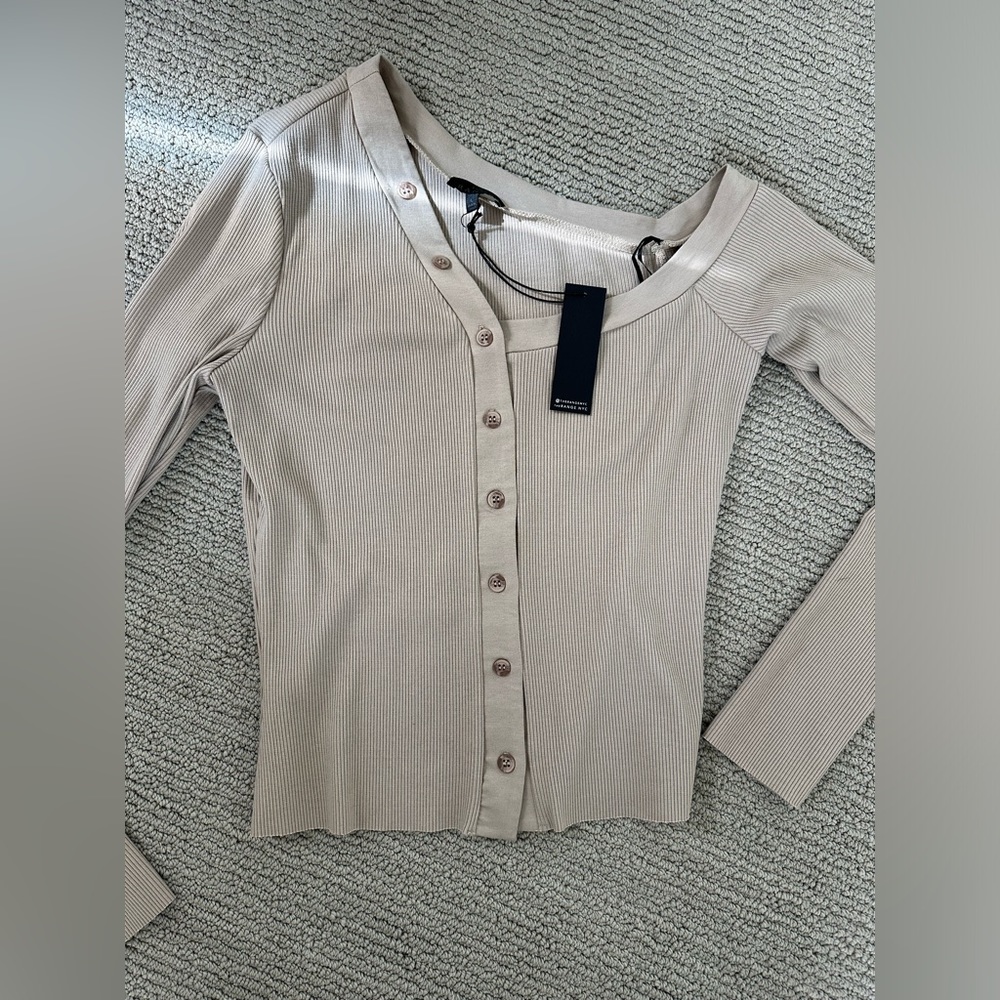The Range - Buttoned Off Shoulder Ribbed Top - Picture 3 of 7